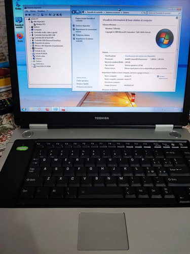 Computer notebook toshiba - computer,