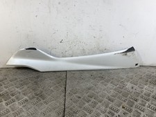 102071- Carena Sottopedana Destra Dx Yamaha Majesty 400 Dal 2008 al 2012