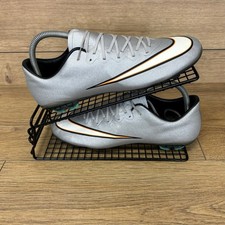 Scarpe da calcio Nike taglia