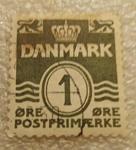 Francobollo danimarca stemma - francobollo, danimarca-stemma