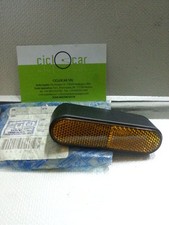 Right Side Rear Catadioptre