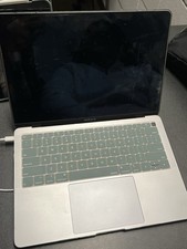 Apple MacBook Air Retina 13"