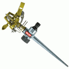 IRRIGATORE   SU PUNTALE