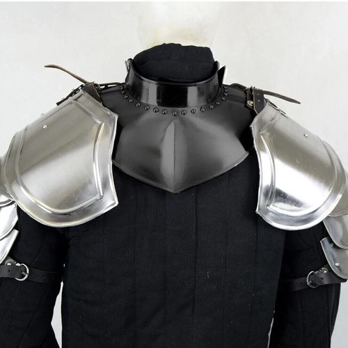 Coppia pauldron medievali - coppia, di