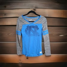 NCAA North Carolina Juniors Jersey - Size M - NWT