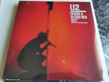 U 2  - LIVE UNDER A BLOOD RED