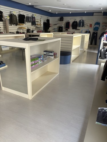Arredamento negozio