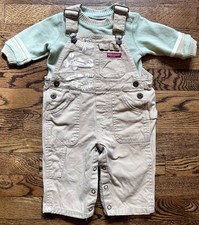 Salopette e camicia falegname