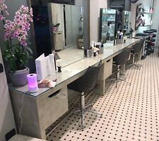 Set arredamento per salone da parrucchieri