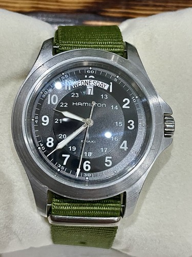 Hamilton khaki king day - day, date