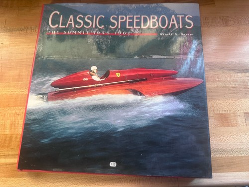 Classic speedboats the summit - classic,