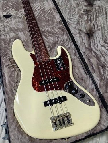 Basso fender american pro - pro, ii
