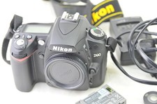 Nikon D90 12,3 MP DSLR