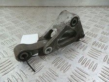 Attacco ammortizzatore