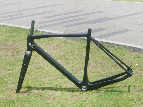 Telaio bici gravel carbonio