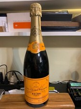Champagne Veuve Clicquot