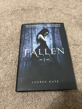 Fallen by Lauren Kate (2009