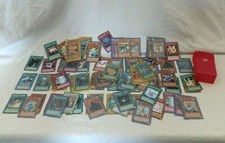 Set di 89 carte Yu-Gi-Oh! con