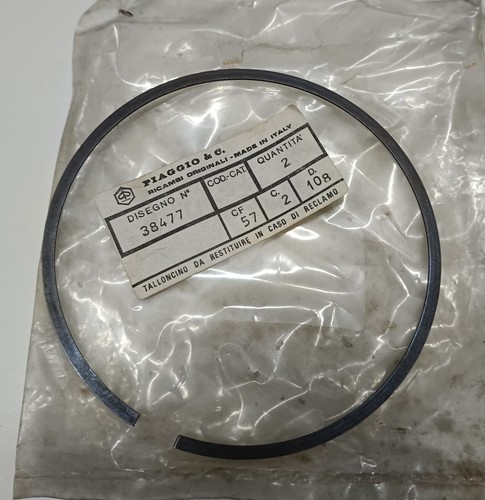 038477 fermo frizione piaggio - fermo,