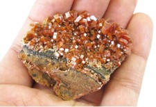 Vanadinite grezza 3-4 cm