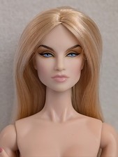 Fashion Royalty Integrity Toys Dea Tatyana Alexandriva Il Loto Spaventato Nudo