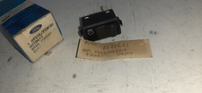 INTERRUTTORE LUCI FENDINEBBIA FORD ESCORT 8/80 AL 6/81- 6078613- NUOVO ORIGINALE