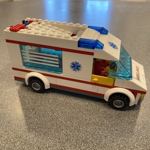 Lego 4431 city ambulance set - lego,