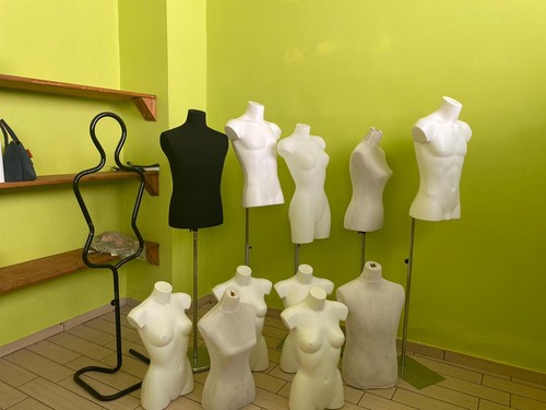 Arredamento negozio - arredamento,