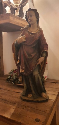 Antica dama scolpita - scolpita, a