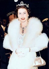 Cartolina Regina Elisabetta II