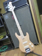 Basso elettrico Sterling by