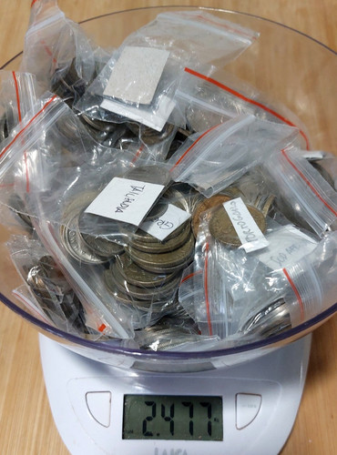 Lotto monete dal mondo - kg,