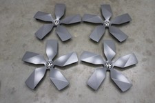 NUOVO!! Set copricerchi 19