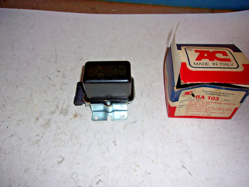 Regolatore tensione om - di,