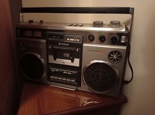 Radio d'epoca funzionante