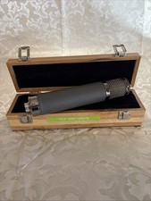 Telefunken Electroacustica R-F-T AR-51 Nr379 Microfono a condensatore tubolare con scatola