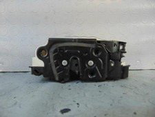 Serratura anteriore destra per VOLKSWAGEN GOLF 7 codice ricambio: 5K1837016D