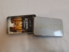 NAKED3 Set di pennelli da trucco portatili