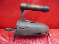 Bello, Antico Ferro da Stiro