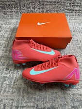 Nuovissime taglia UK 4 - Nike