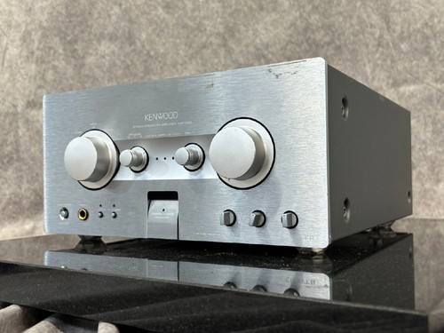 Amplificatore stereo integrato