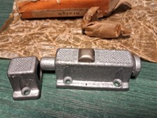 Meccanismo molla finestra