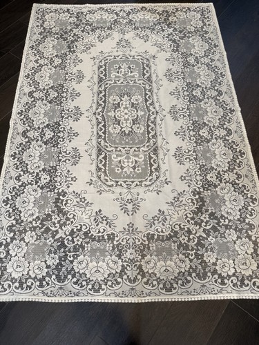 Tovaglia vintage pizzo