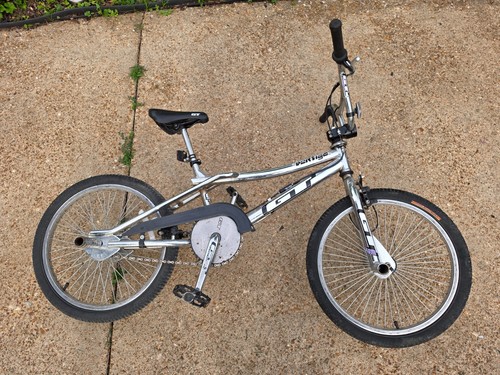 Vertigo bmx bike - gt,