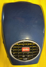 102481 Scudetto frontale carena fregio @ Aprilia Scarabeo 100