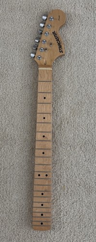 2010 maple fender starcaster - 2010,