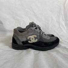 Sneakers Chanel in camoscio