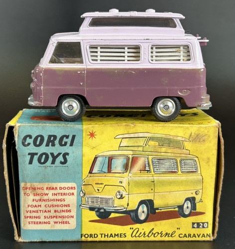Corgi toys 420 - -, caravan