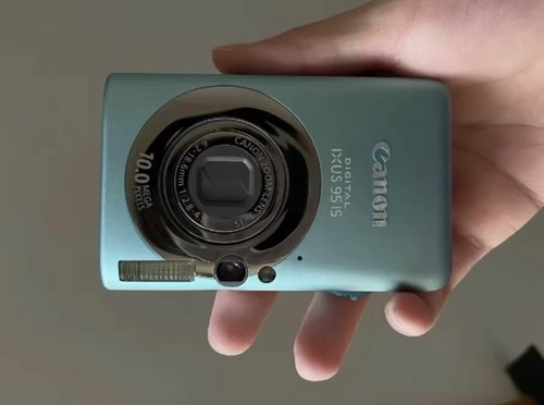 Nuova fotocamera digitale - 90%nuova,
