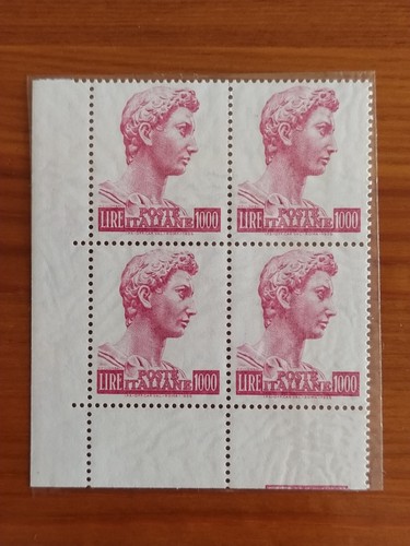 Lotto francobolli quartine - 17,